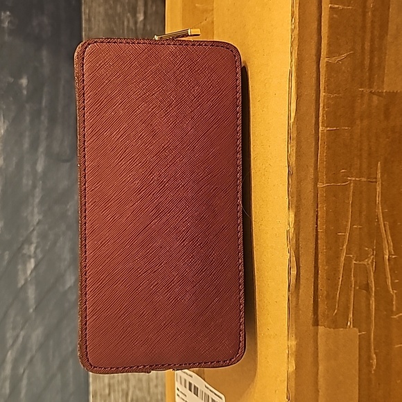 Kate Spade New York Shimmy Tinsel Glitter Cosmetic Case in maroon (deep nova). - Picture 2 of 5